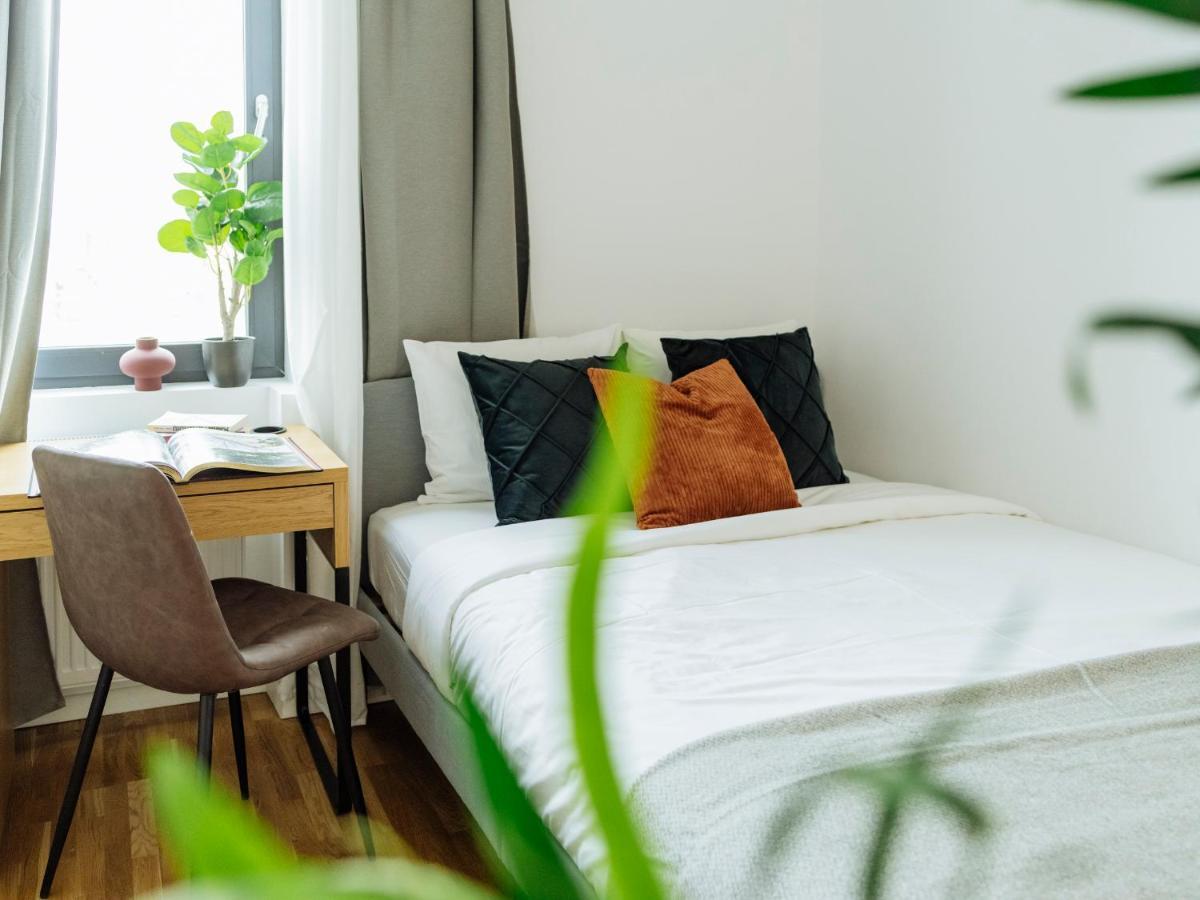Sunny 2Br Flat - Top Location - Amazing Balcony Букурещ Екстериор снимка