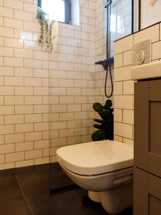 Sunny 2Br Flat - Top Location - Amazing Balcony Букурещ Екстериор снимка